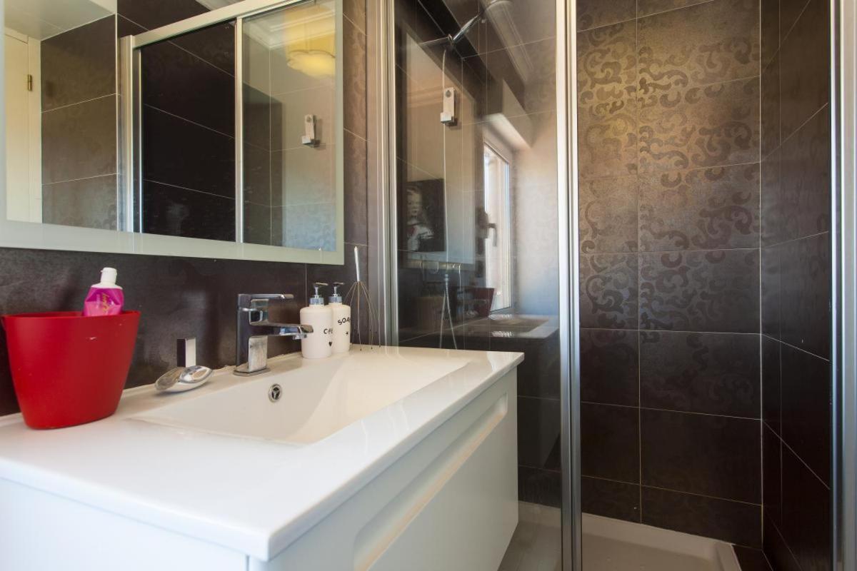Flh - Charming Graca Duplex Apartment Lisboa Ngoại thất bức ảnh